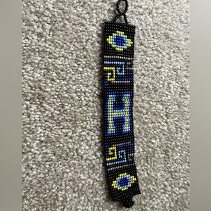 Black beaded bracelet